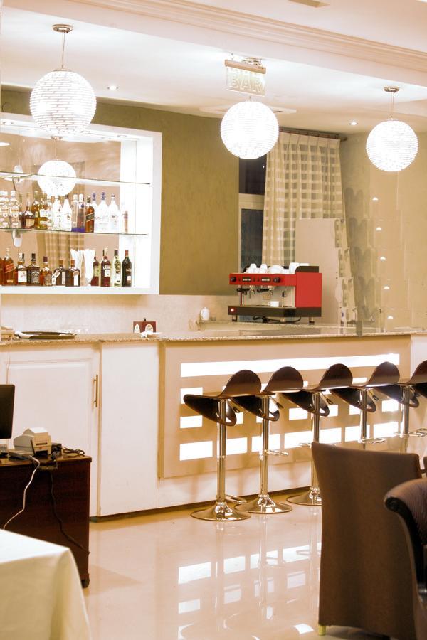 Manrashiwa Hotel Адис Абеба Екстериор снимка