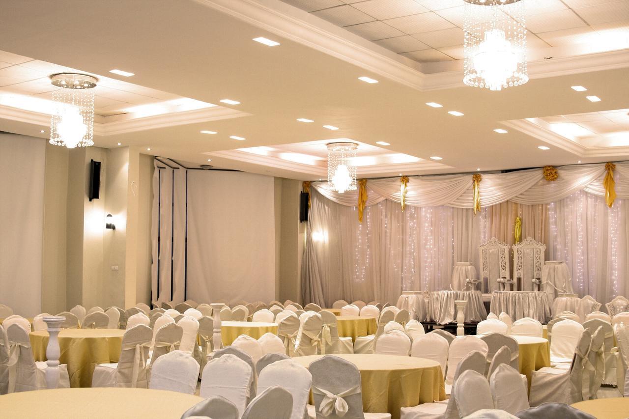 Manrashiwa Hotel Адис Абеба Екстериор снимка