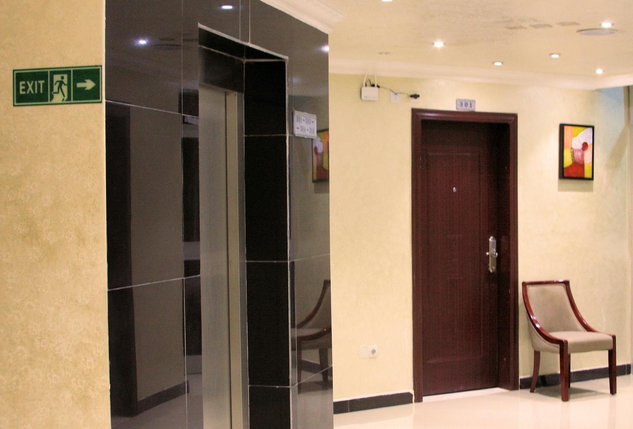 Manrashiwa Hotel Адис Абеба Екстериор снимка