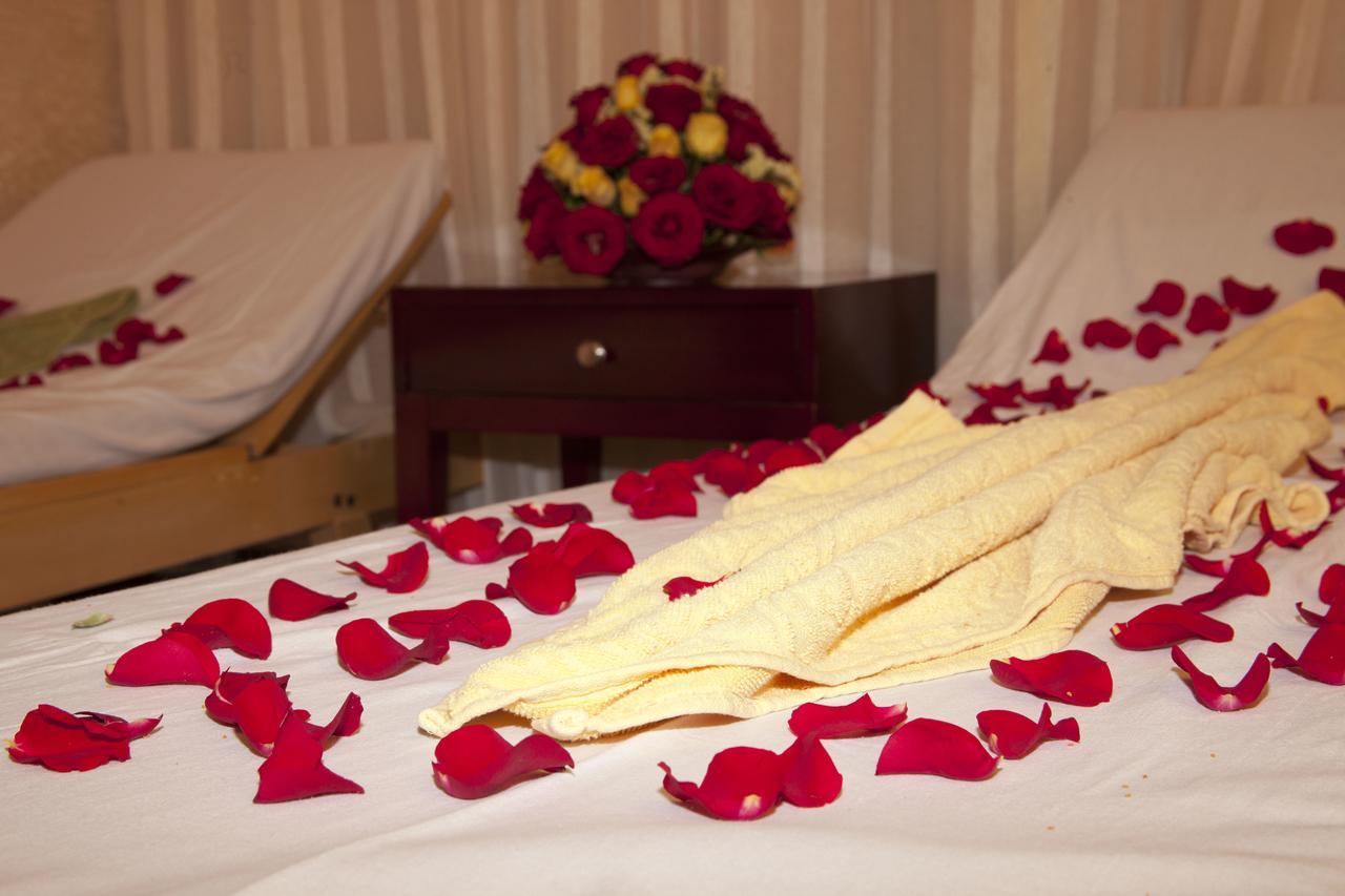Manrashiwa Hotel Адис Абеба Екстериор снимка