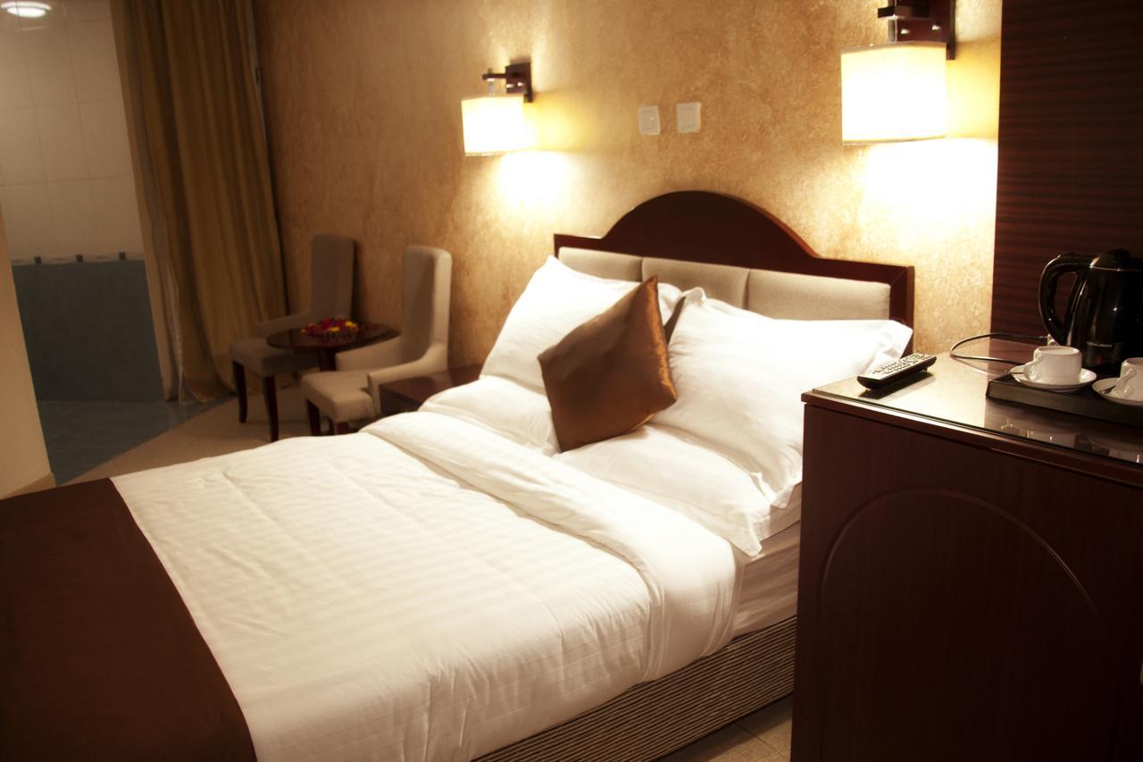 Manrashiwa Hotel Адис Абеба Стая снимка