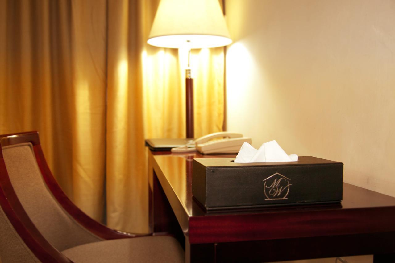 Manrashiwa Hotel Адис Абеба Стая снимка